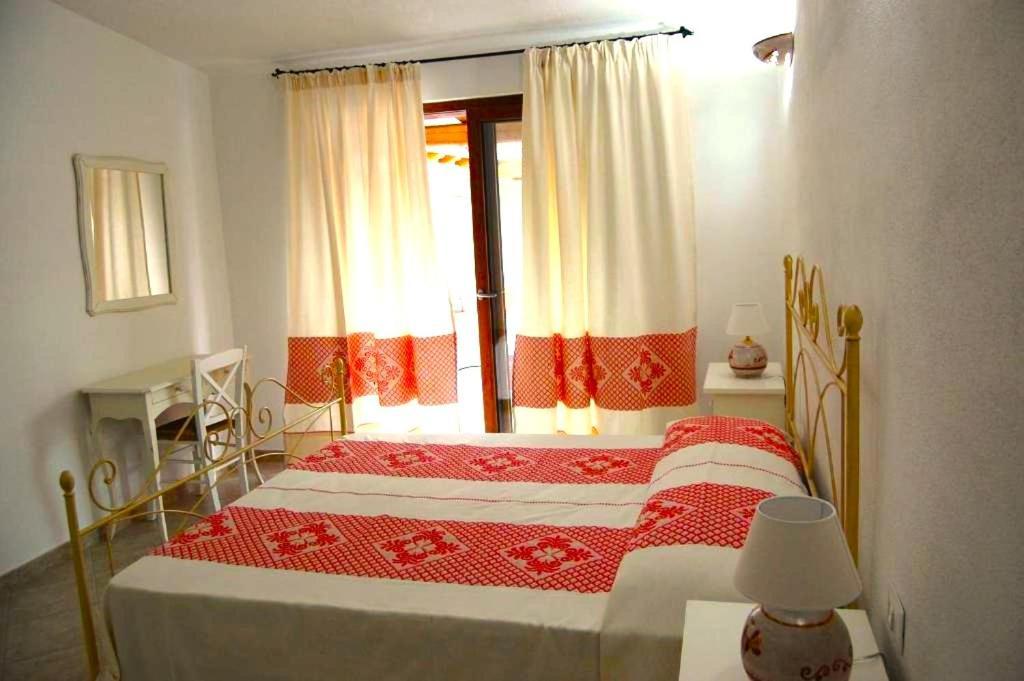 Case Vacanze Nioleo - Apartments And Pool Siniscola Dış mekan fotoğraf