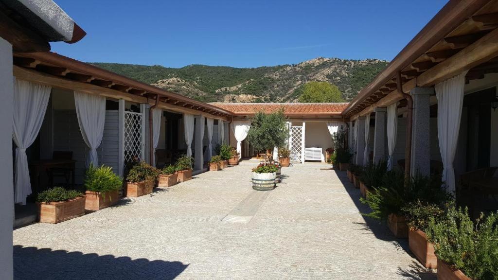 Case Vacanze Nioleo - Apartments And Pool Siniscola Dış mekan fotoğraf