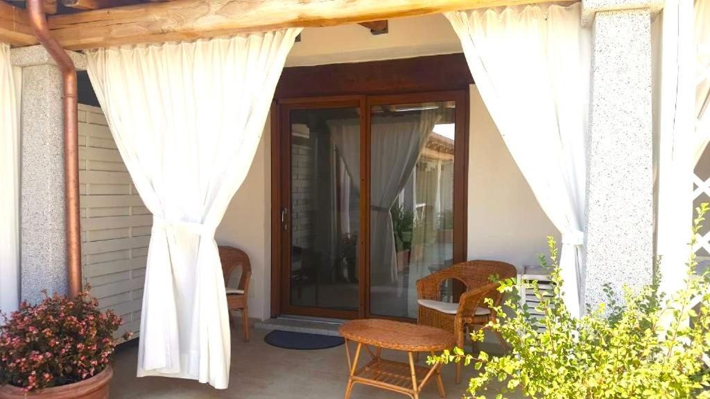 Case Vacanze Nioleo - Apartments And Pool Siniscola Dış mekan fotoğraf