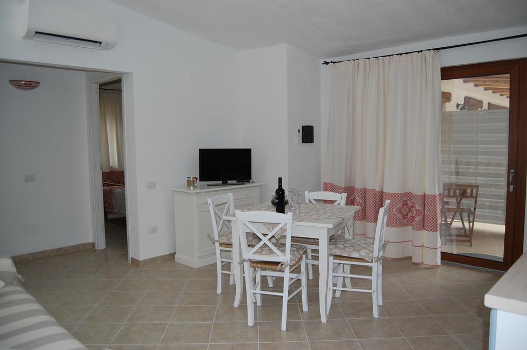 Case Vacanze Nioleo - Apartments And Pool Siniscola Dış mekan fotoğraf